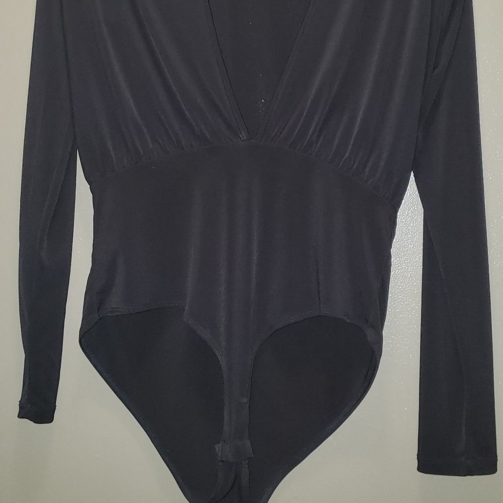 Top - Picture 2 of 2